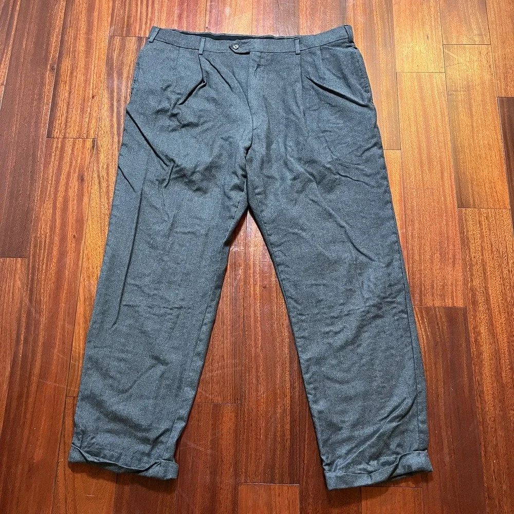 Jos A Bank Pants Mens 42x31 Gray WOOL Executive Collection Pleated Cuffed Preppy
